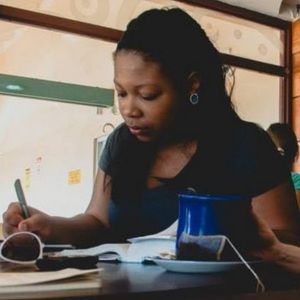 Meet your Posher, Cierra